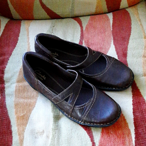 Clarks Shoes - Clark's bendables modern maryjane size 9.5